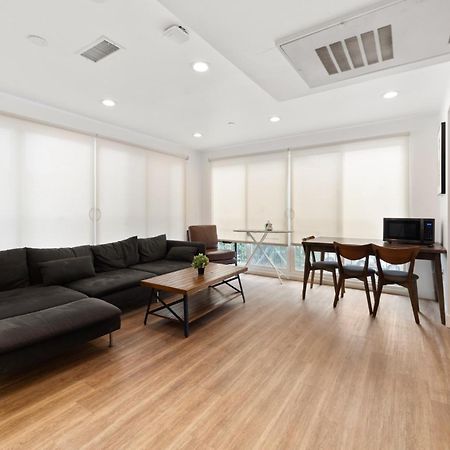 Spacious 1-Bd Hideaway Close To Usc Room With Share Livingroom 洛杉矶 外观 照片