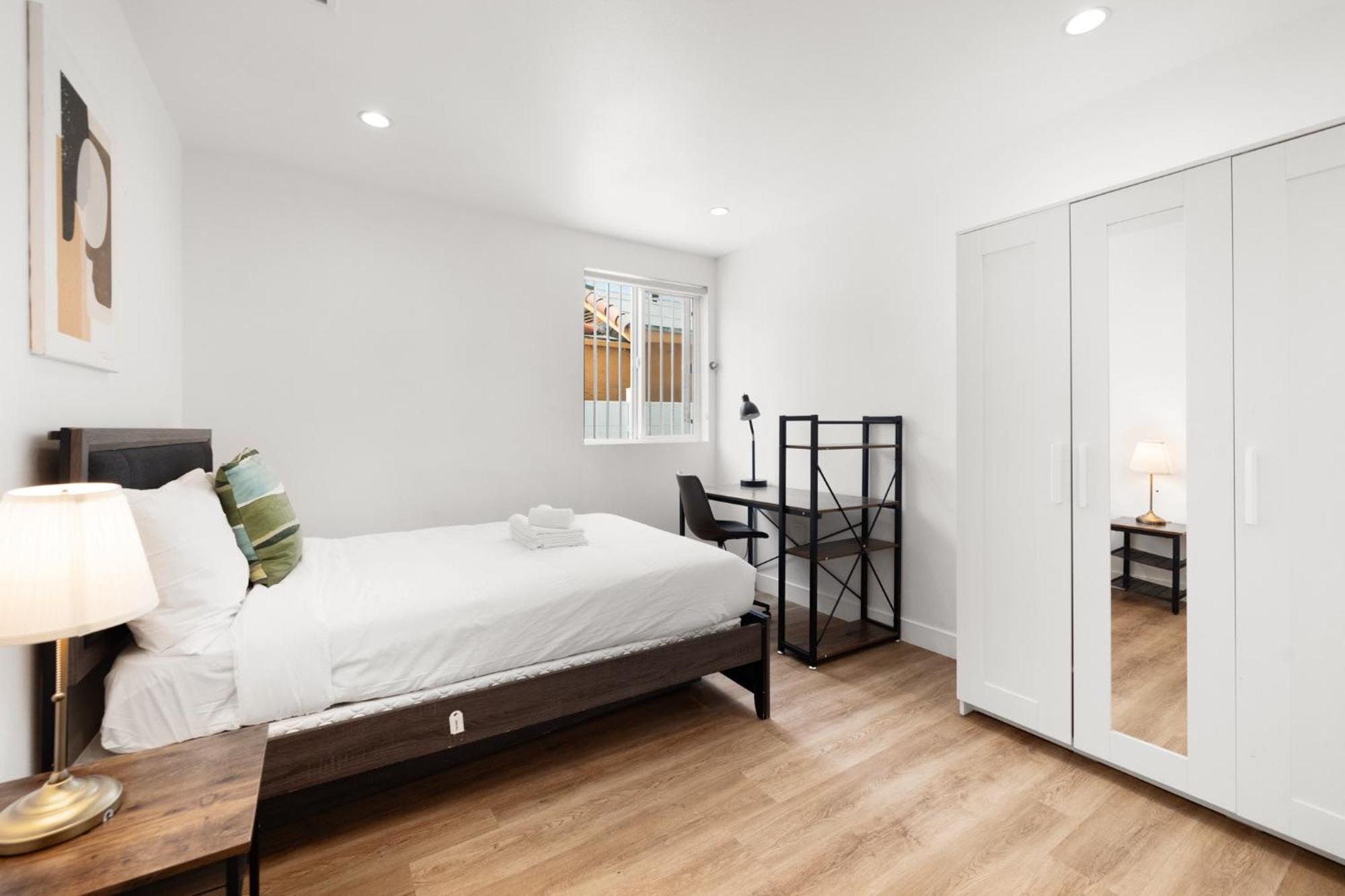 Spacious 1-Bd Hideaway Close To Usc Room With Share Livingroom 洛杉矶 外观 照片