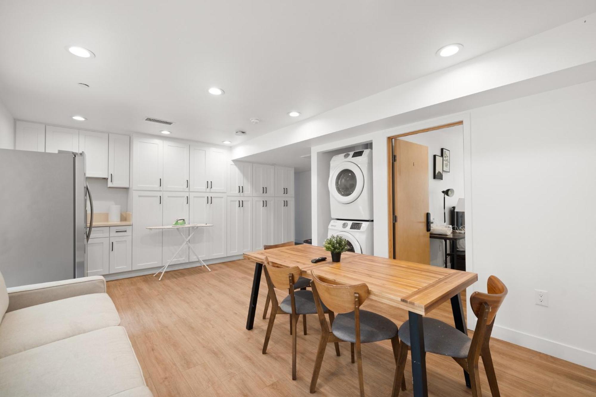 Spacious 1-Bd Hideaway Close To Usc Room With Share Livingroom 洛杉矶 外观 照片